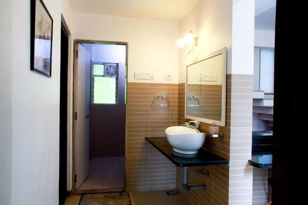 Cherilyn Monta Resort - Ratnagiri Vatul Exterior photo