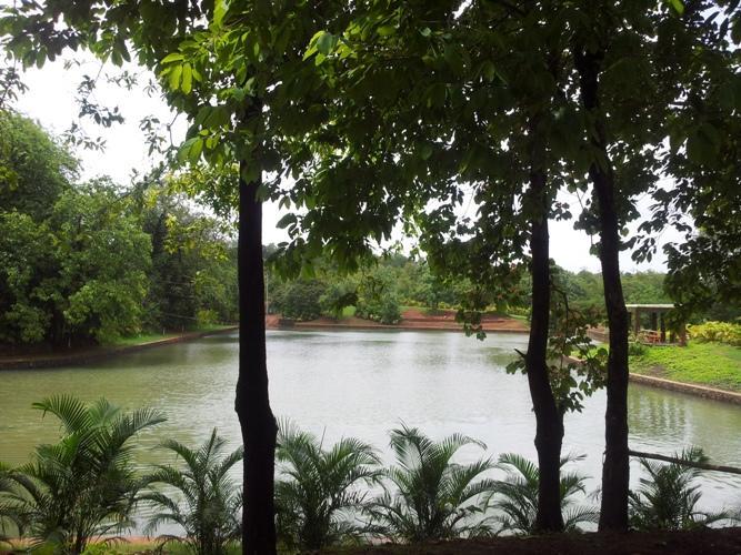 Cherilyn Monta Resort - Ratnagiri Vatul Exterior photo